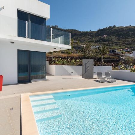 Luxo & Conforto Calheta  Exterior photo